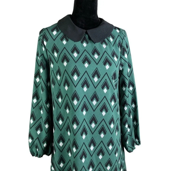 🏷️5/$25 modcloth Green Shift Dress “ You Make Loving Fun” Size Small - Picture 2 of 7